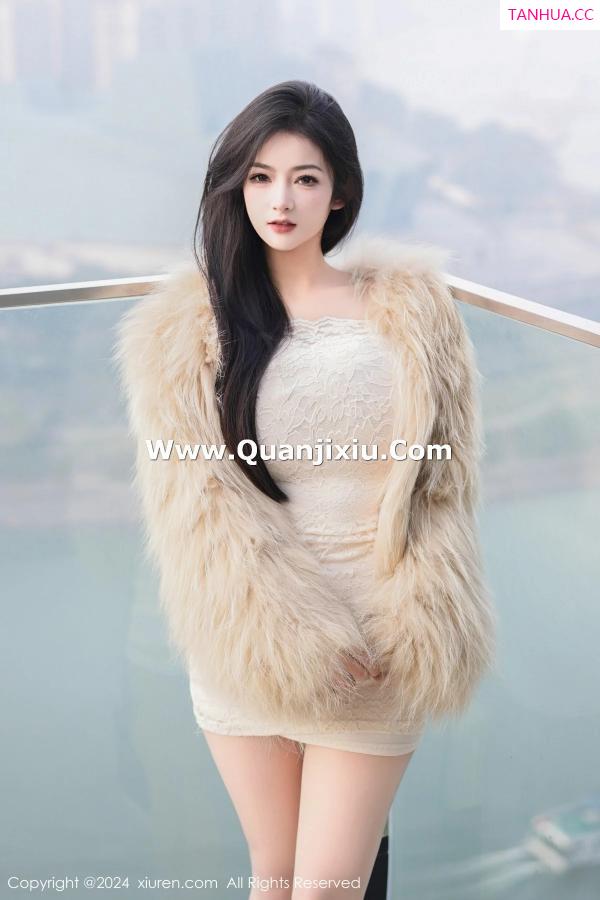 [XiuRen]高清写真图 2024.01.12 No.7954 谭小灵 丝袜美腿